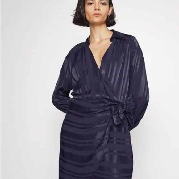 Milly Jordan Striped Satin Faux Wrap Mini Long Sleeve Dress Size S - Picture 3 of 9